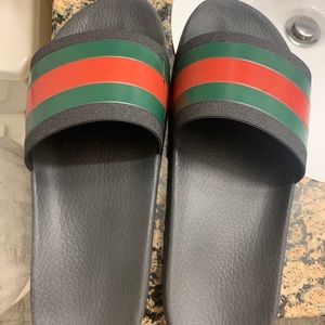 Authentic men’s Gucci slides